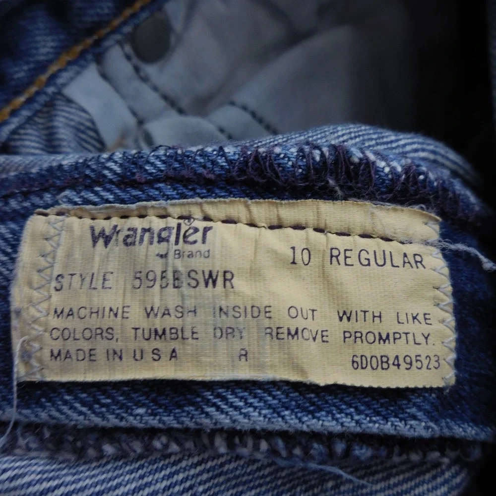 Vintage Wrangler Youth Jeans 10 Regular Made in USA Blue Thrashed 22x23 595BSWR